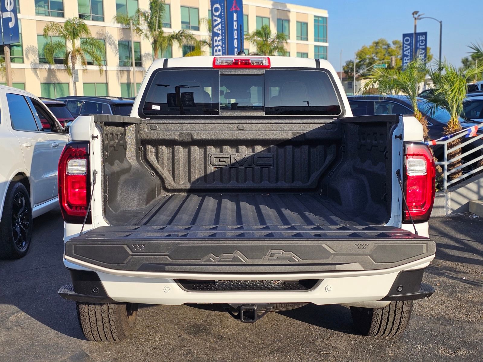 Used 2026 GMC Canyon AT4 AWD/4WD image 7