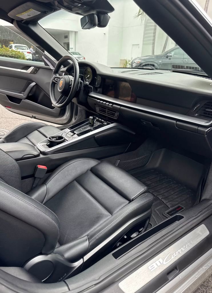 Used 2020 Porsche 911 Carrera image 20