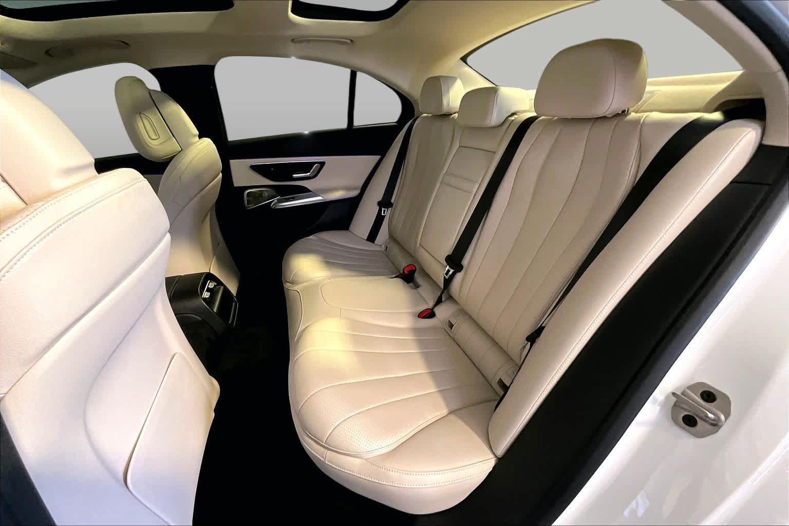 Certified 2026 Mercedes-Benz E 350 4MATIC Sedan image 21