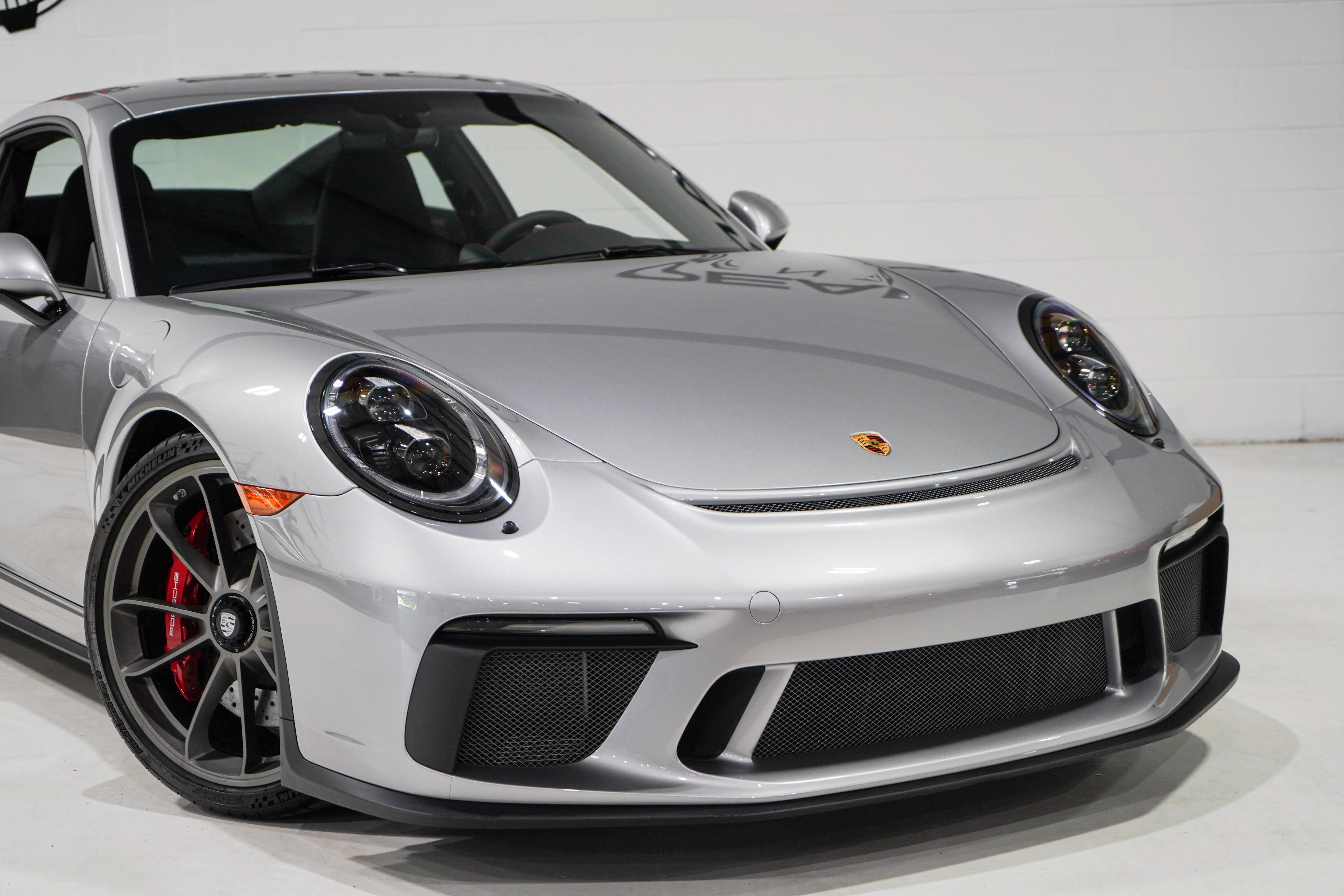 Used 2018 Porsche 911 GT3 RWD image 24