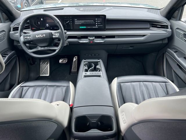 Used 2024 Kia EV9 GT-Line AWD/4WD image 12