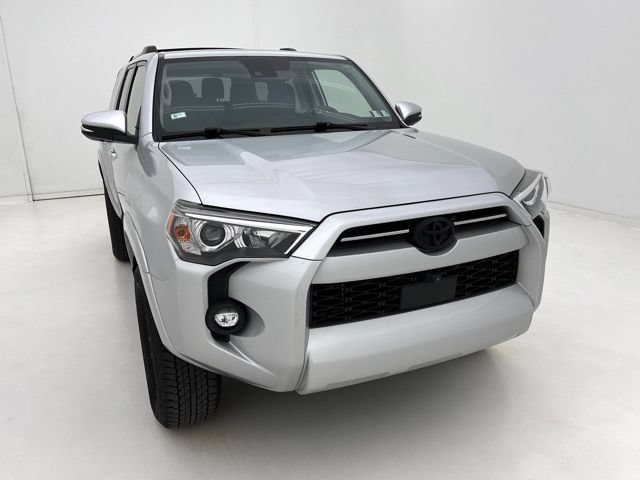 Used 2022 Toyota 4Runner SR5 Premium w/ TRD Black Wheel Package (TMS) AWD/4WD image 7