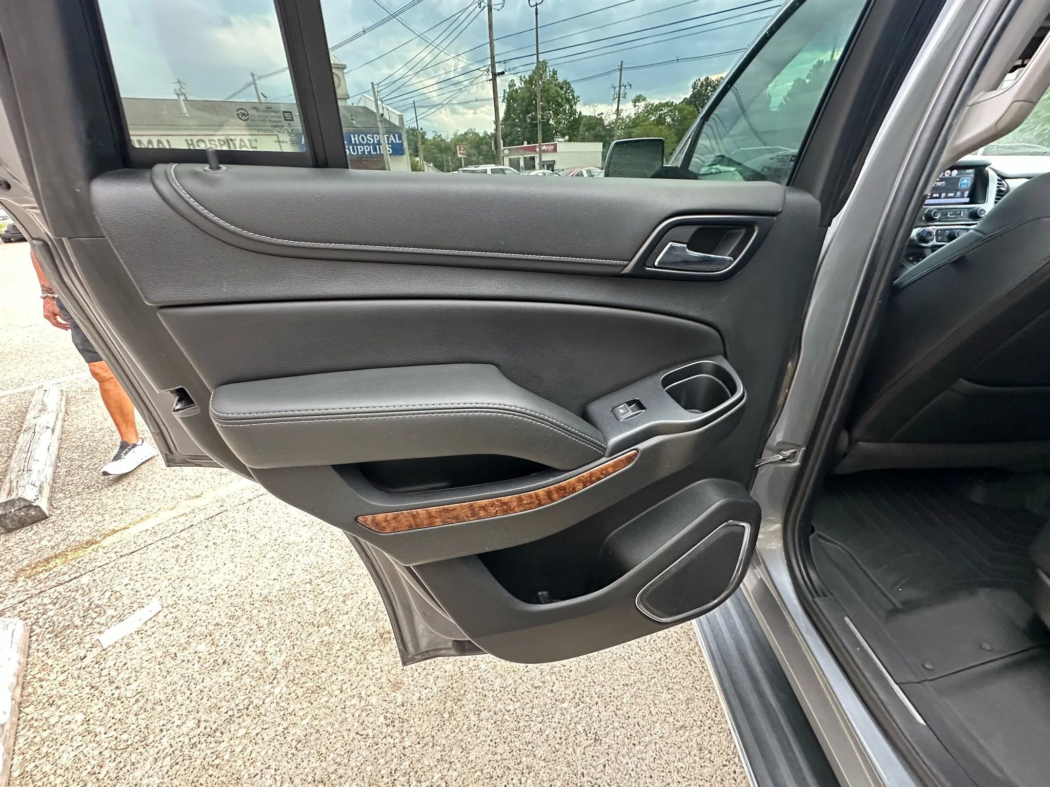 Used 2019 Chevrolet Tahoe Premier image 23