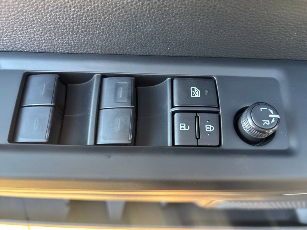 New 2026 Toyota Tundra SR5 image 7