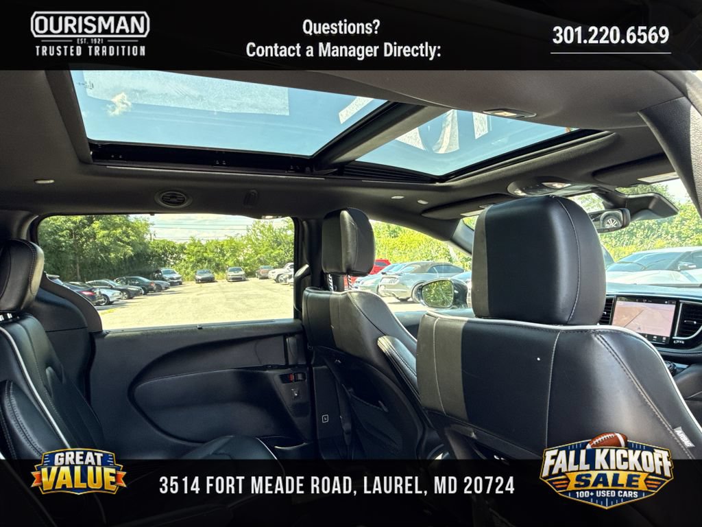 Used 2025 Chrysler Pacifica Limited FWD image 10