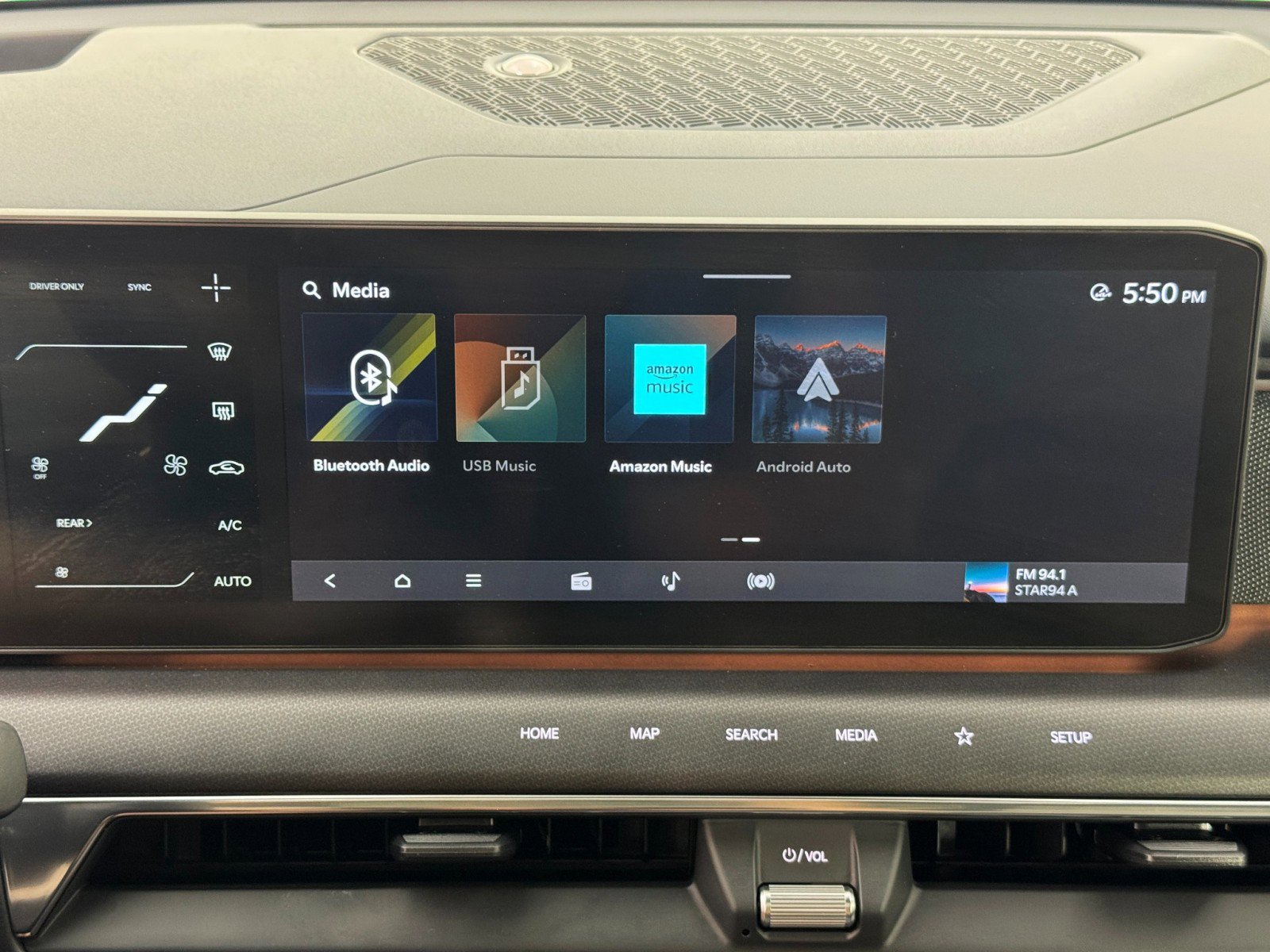 Used 2024 Kia EV9 GT-Line image 28