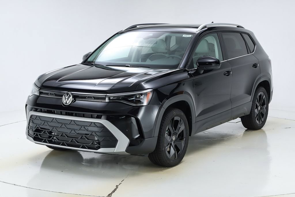 New 2025 Volkswagen Taos SE