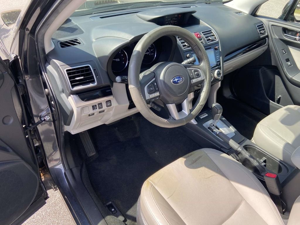 Used 2017 Subaru Forester 2.5i Limited AWD/4WD image 16