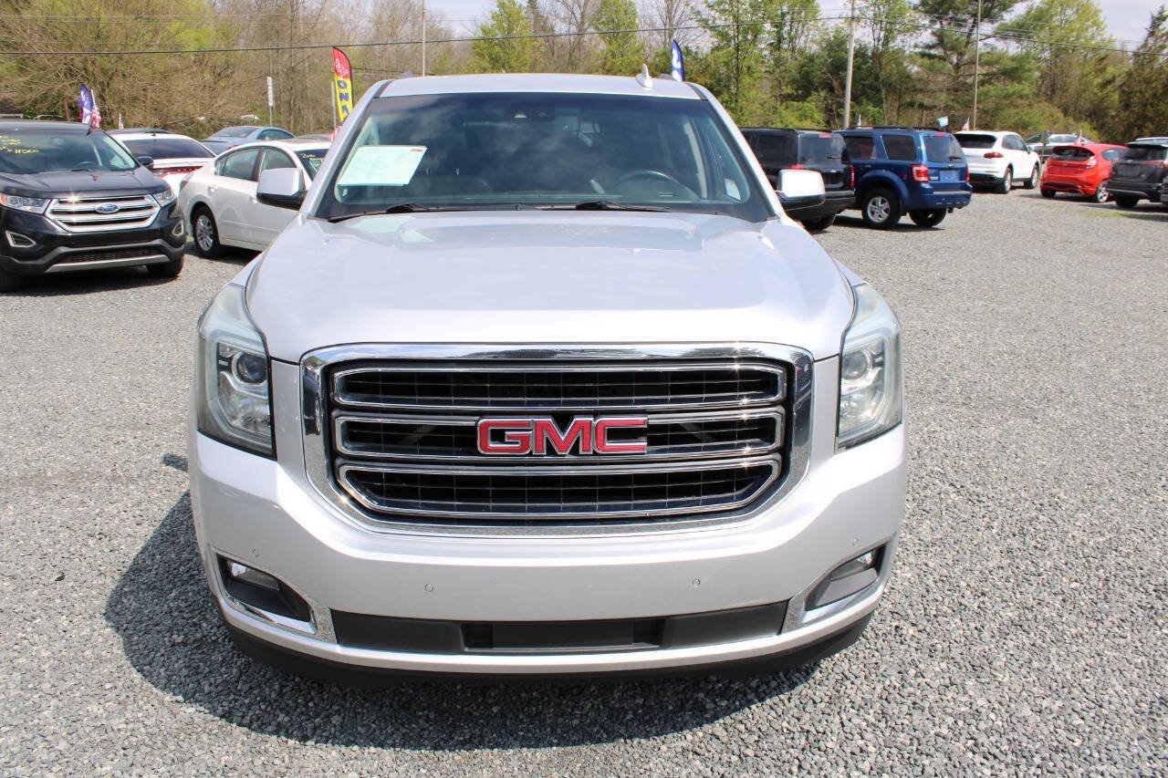 Used 2015 GMC Yukon XL SLT w/ Open Road Package AWD/4WD image 3