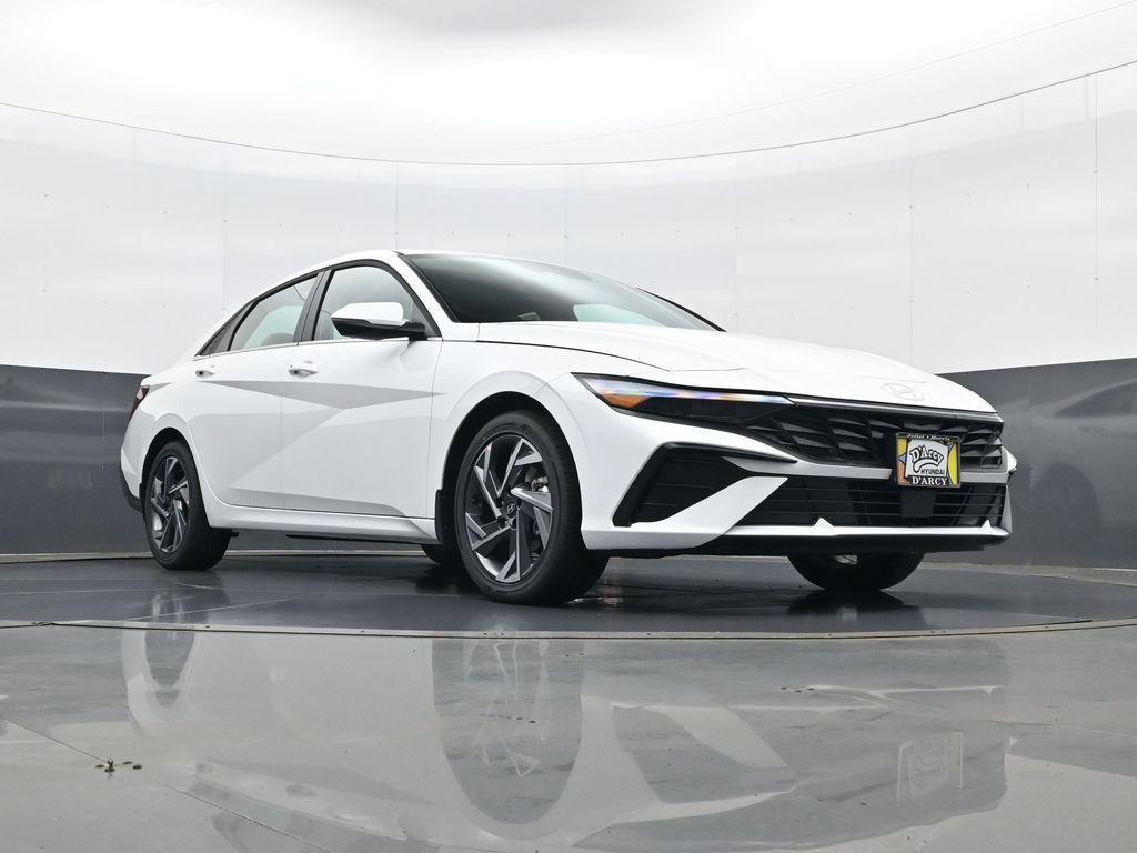 New 2026 Hyundai Elantra Limited FWD image 23