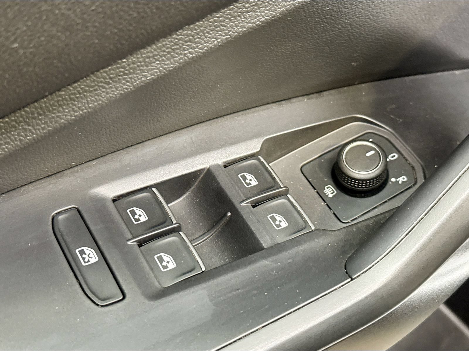 Used 2021 Volkswagen Jetta S FWD image 18