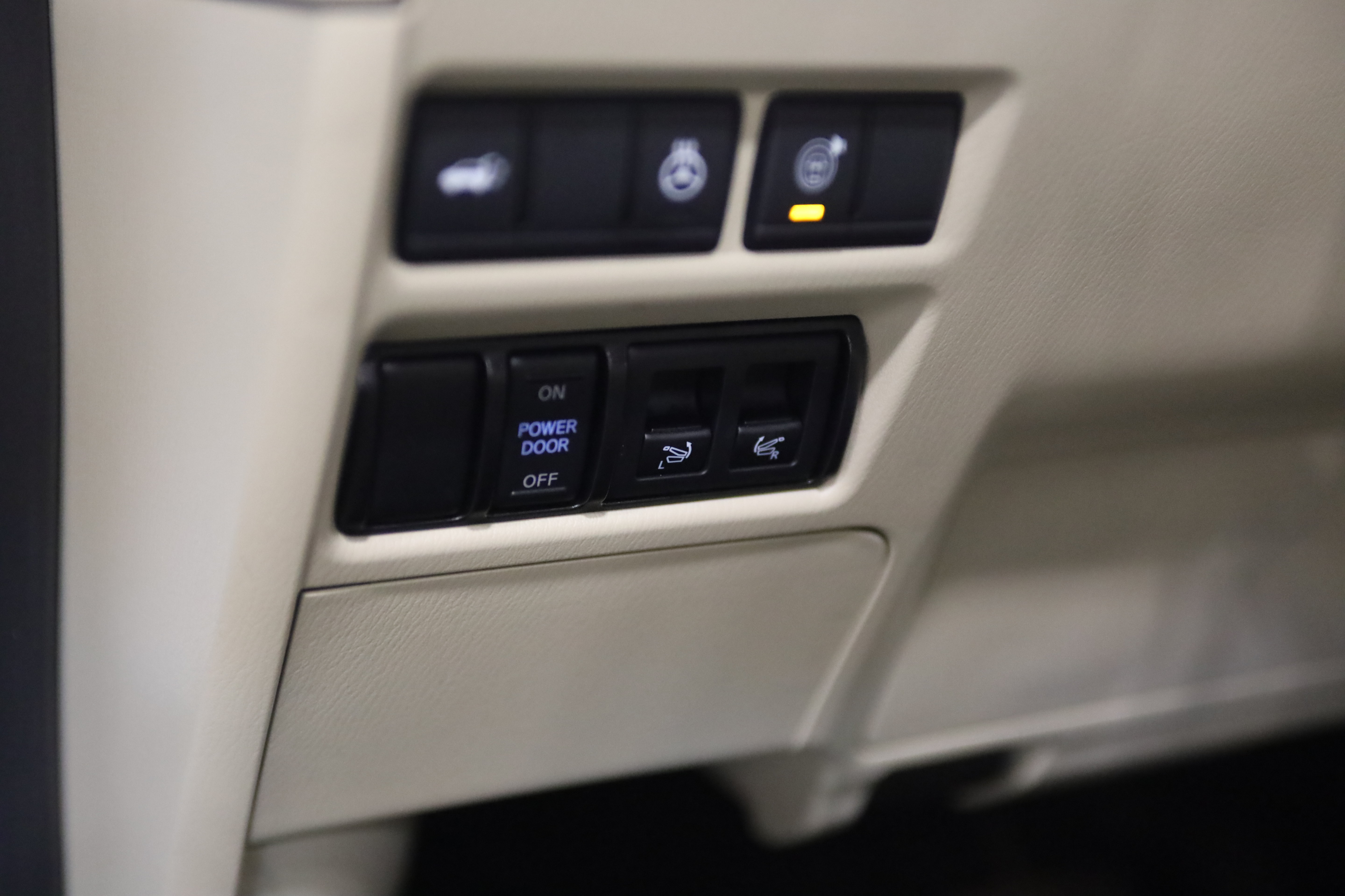 Used 2024 INFINITI QX80 Sensory w/ Cargo Package AWD/4WD image 20