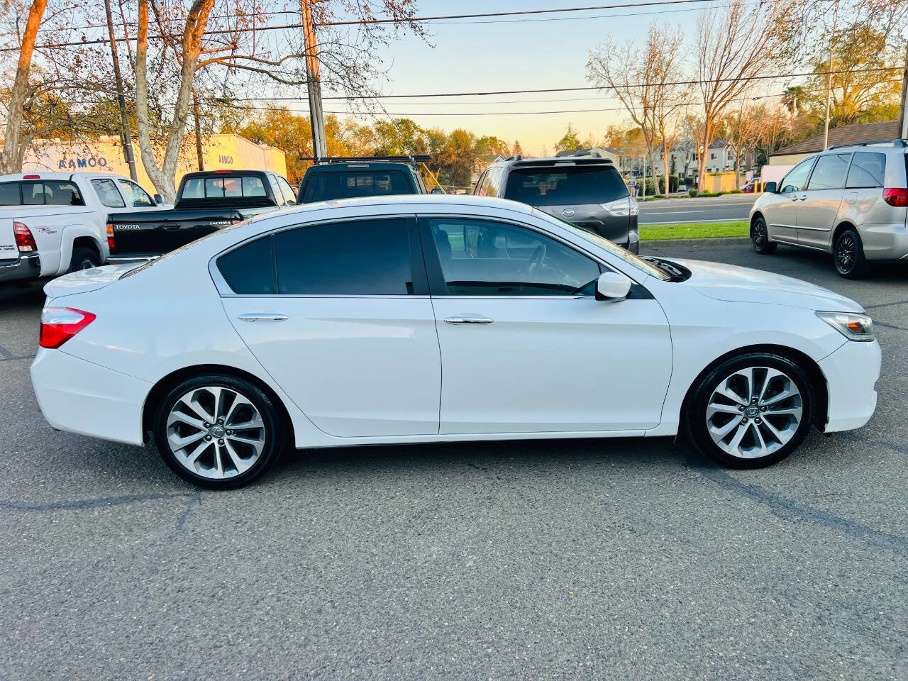 Used 2013 Honda Accord Sport image 6
