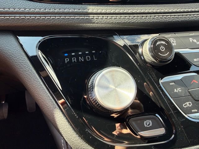 New 2026 Chrysler Pacifica Limited w/ S Appearance Package image 24