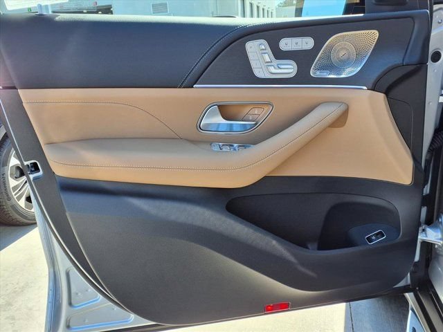 New 2026 Mercedes-Benz GLE 580 4MATIC image 11