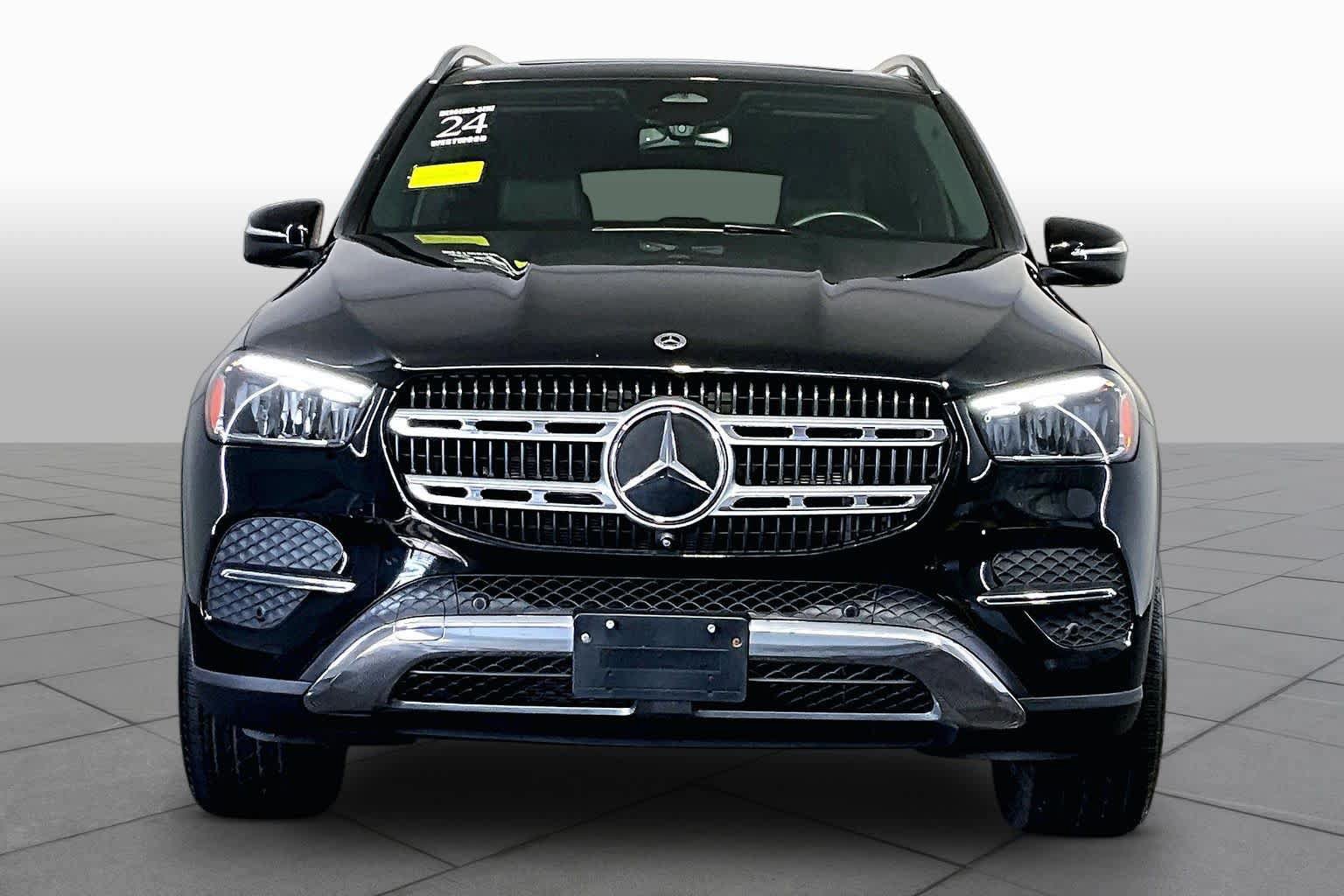 Used 2024 Mercedes-Benz GLE 450e 4MATIC image 4