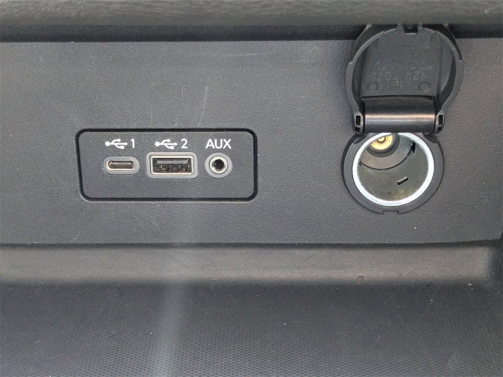 Used 2021 Nissan Sentra SR image 18