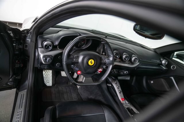 Used 2015 Ferrari F12 Berlinetta RWD image 17