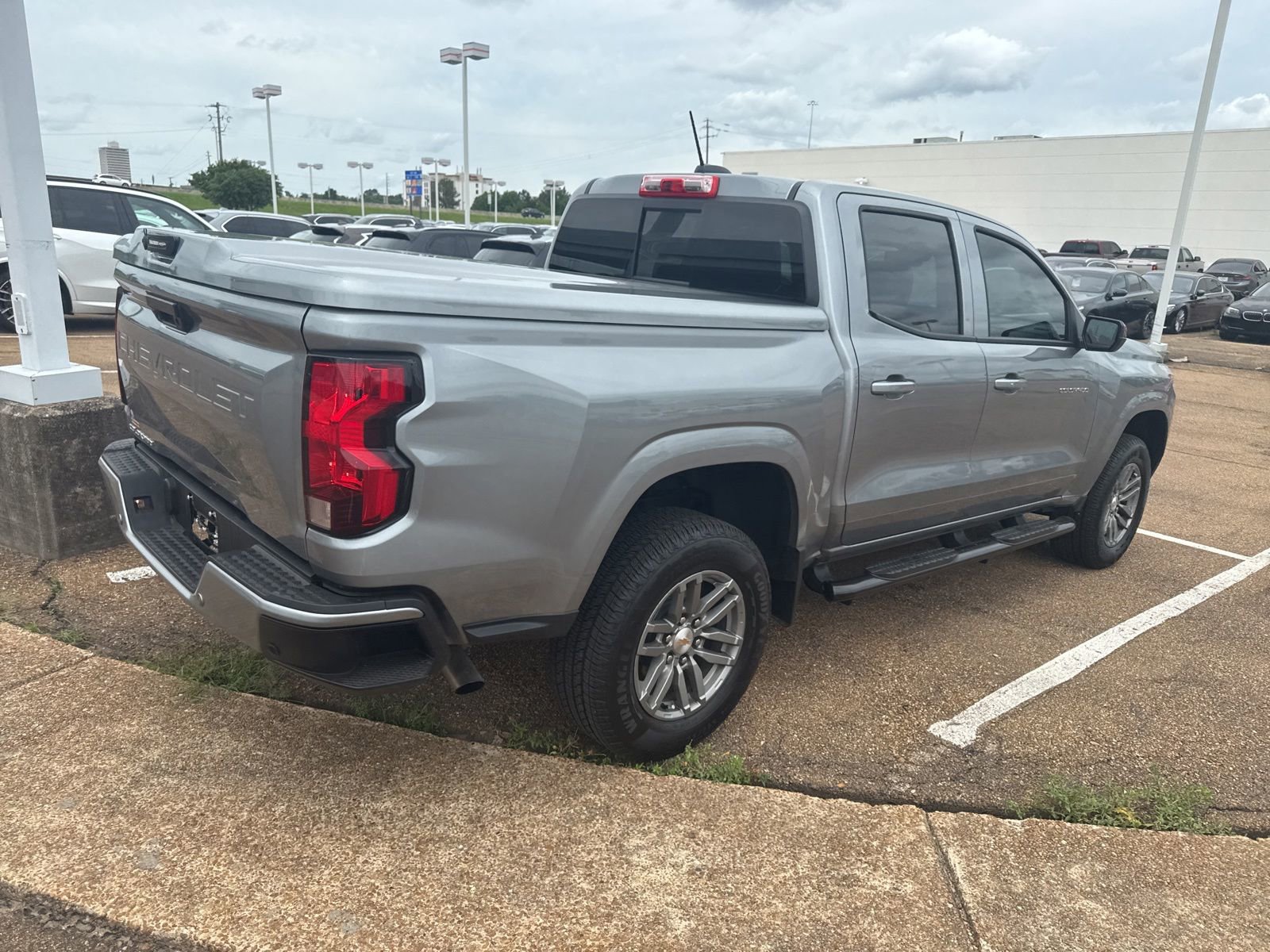 Used 2026 Chevrolet Colorado LT RWD image 5