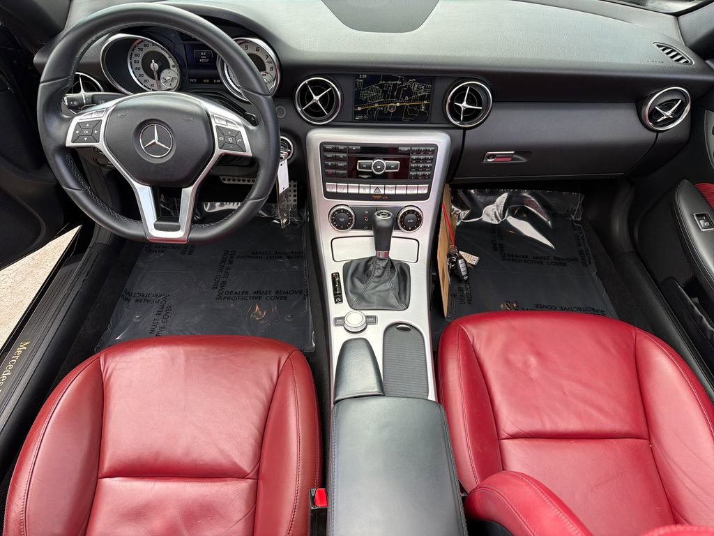 Used 2014 Mercedes-Benz SLK 350 image 14