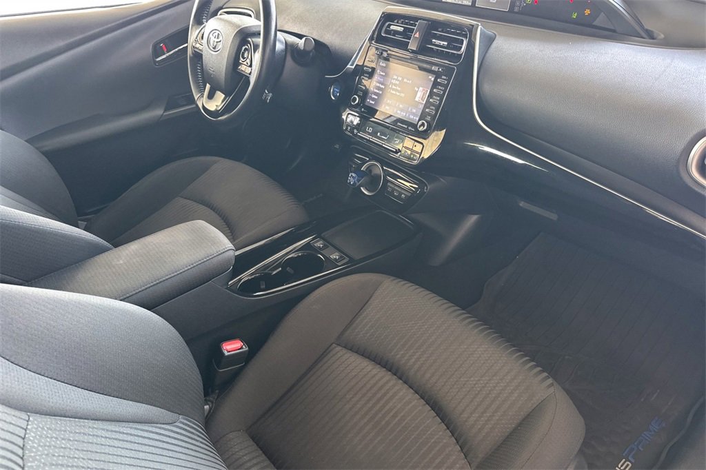 Certified 2021 Toyota Prius Prime LE image 18