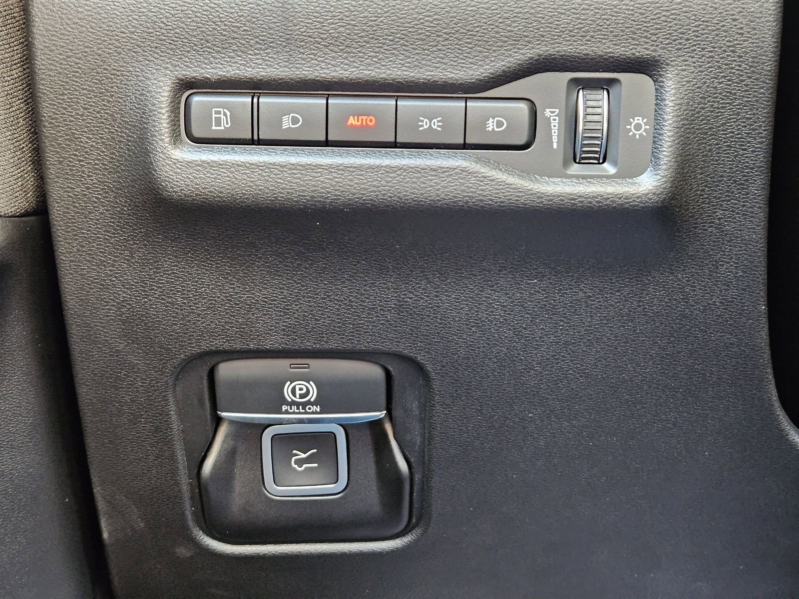 New 2026 Jeep Cherokee Laredo image 22