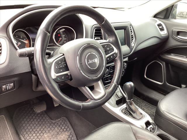 Used 2021 Jeep Compass Latitude w/ Driver Assistance Group image 3