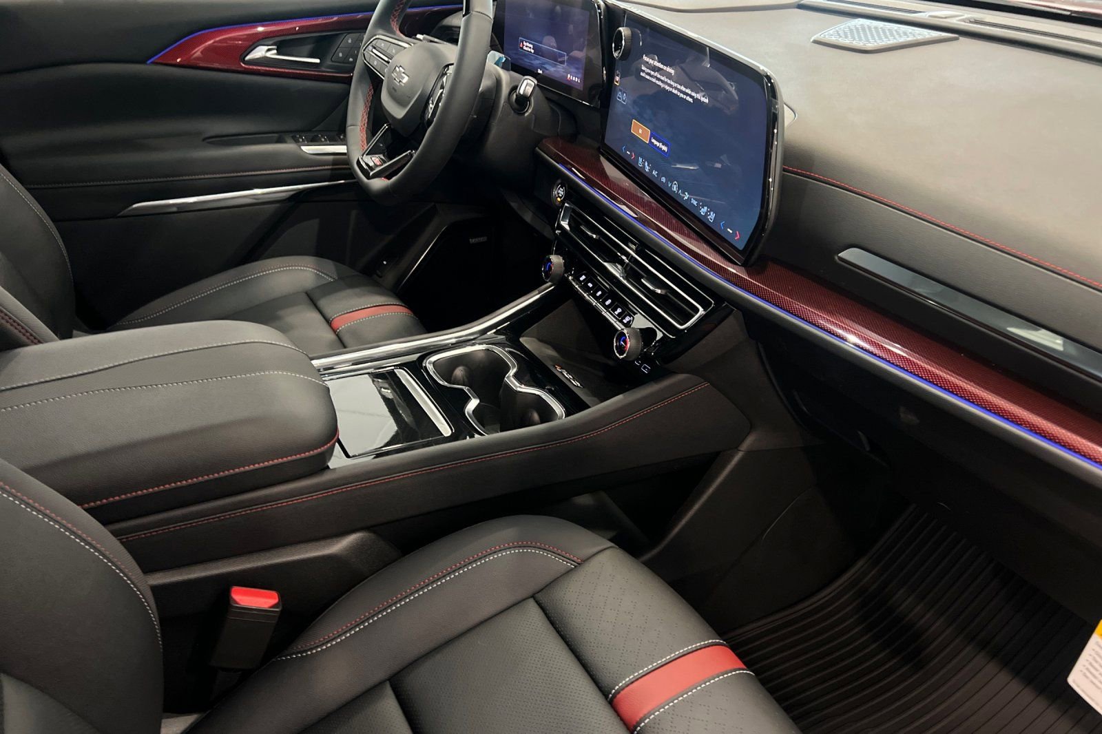 New 2026 Chevrolet Traverse RS image 16