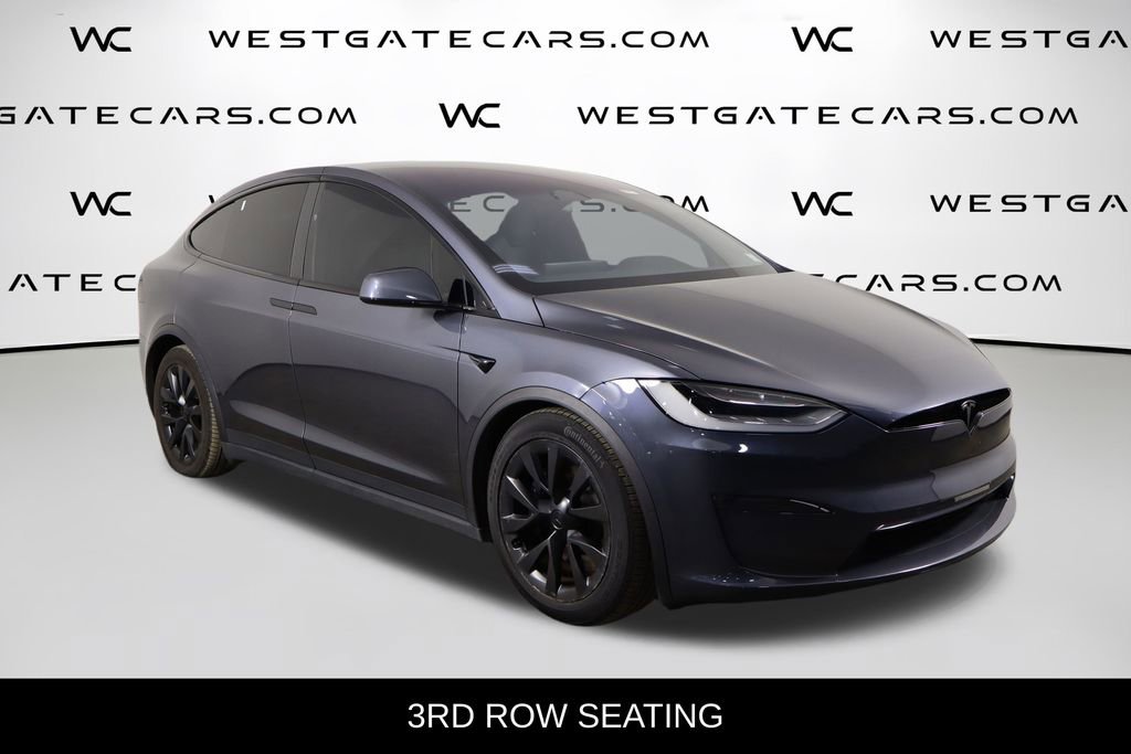 Used 2023 Tesla Model X image 4