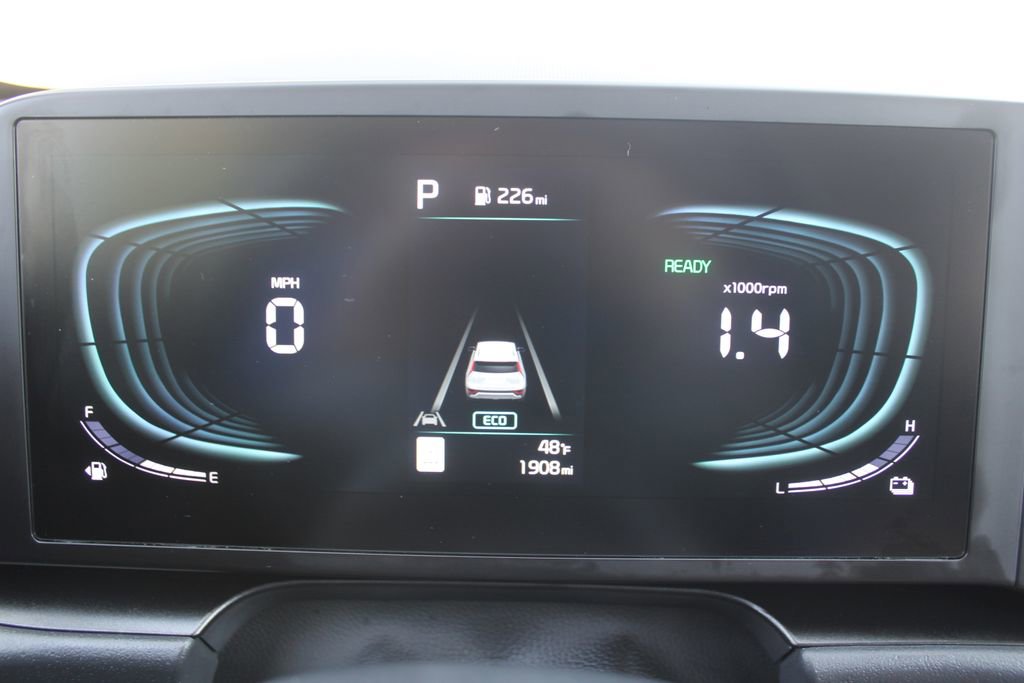 Used 2025 Kia Niro LX image 28