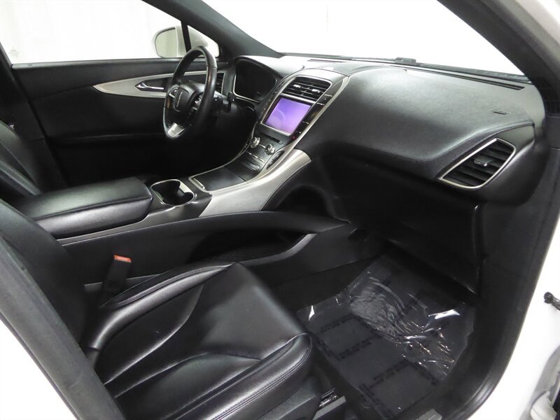 Used 2019 Lincoln Nautilus FWD image 20