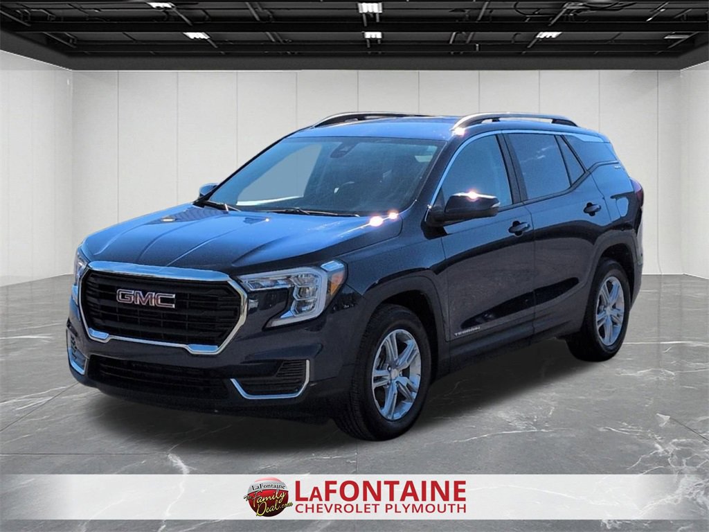 Certified 2023 GMC Terrain SLE w/ Driver Convenience Package image 4