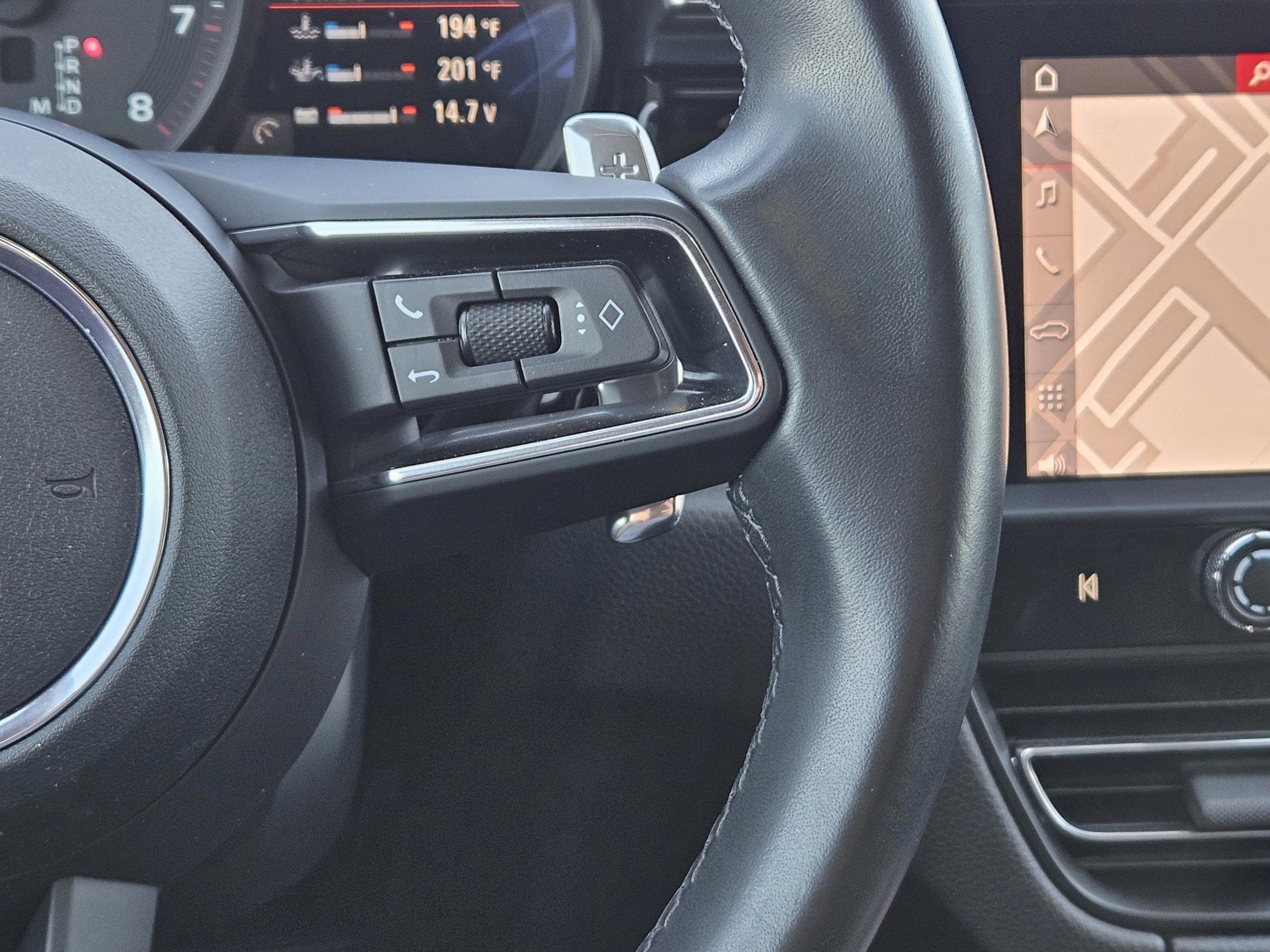 Certified 2023 Porsche Macan Turbo image 27