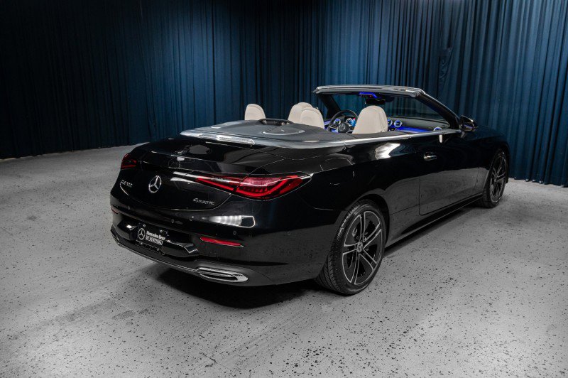 New 2026 Mercedes-Benz CLE 300 4MATIC Cabriolet image 9