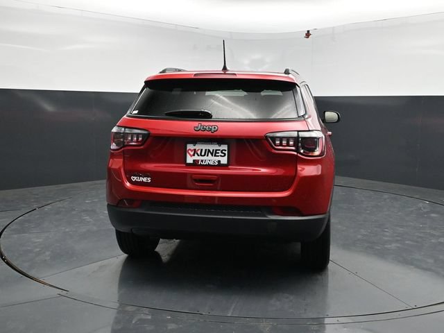 New 2026 Jeep Compass Latitude AWD/4WD image 8