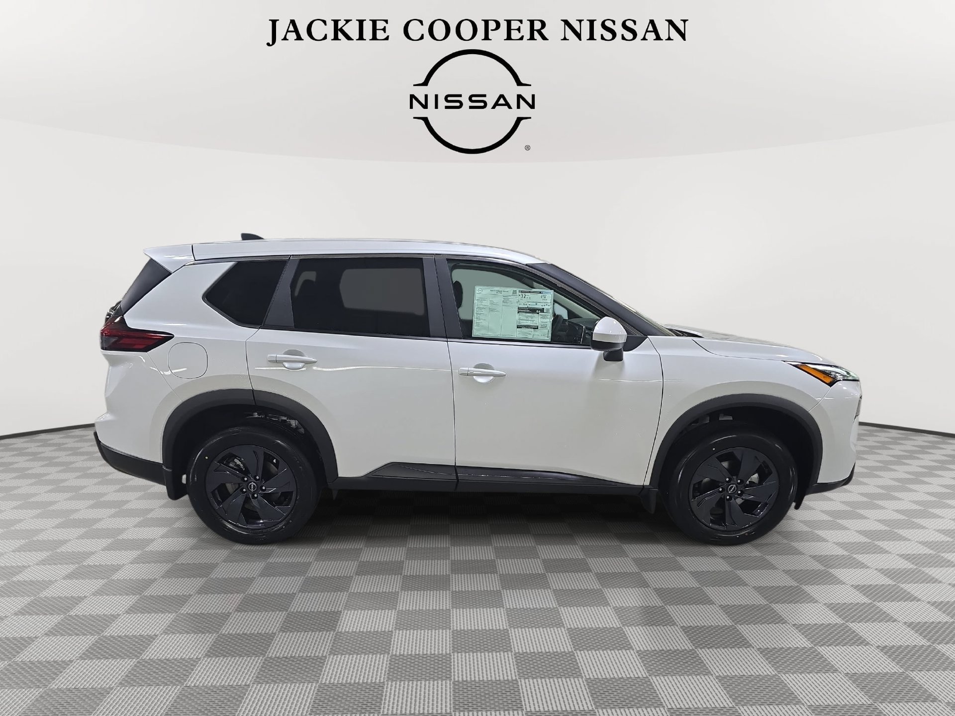 New 2026 Nissan Rogue SV w/ Cold Weather Package FWD image 4