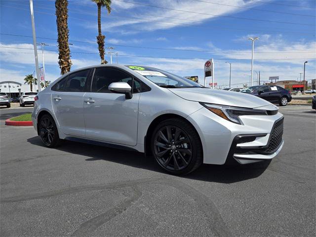 Certified 2025 Toyota Corolla SE w/ SE Premium Package image 2