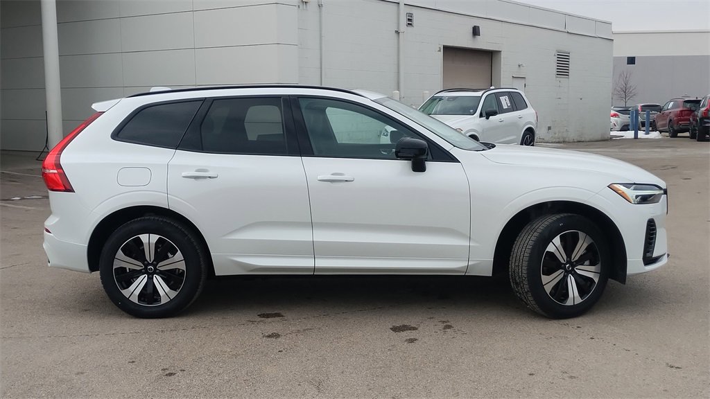 New 2025 Volvo XC60 T8 Core w/ Climate Package image 2