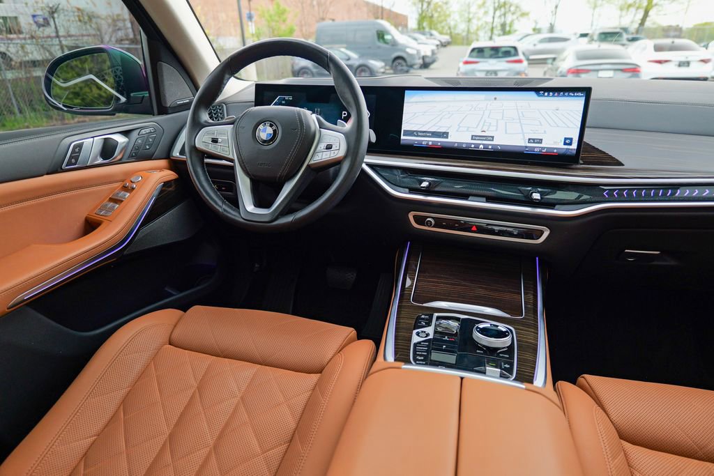 Used 2024 BMW X7 xDrive40i w/ Executive Package AWD/4WD image 47