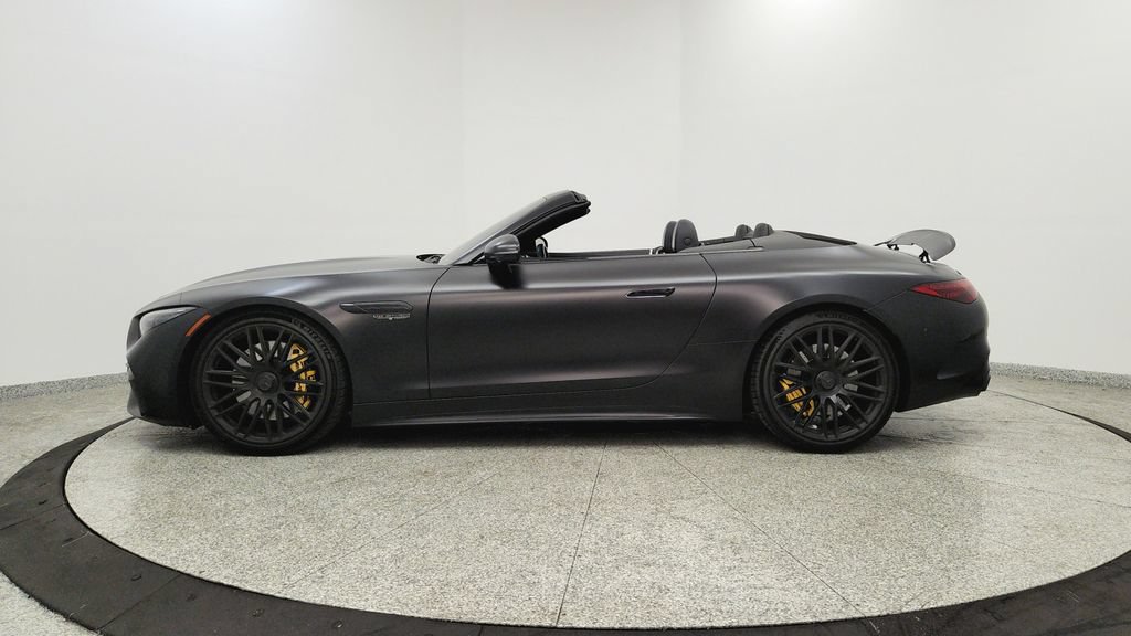 Used 2022 Mercedes-Benz SL 63 AMG 4MATIC image 2