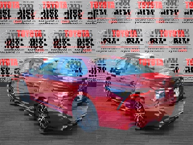 Used 2023 Toyota Camry SE image 6