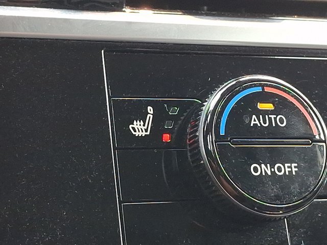 Used 2025 Nissan Pathfinder SL AWD/4WD image 24