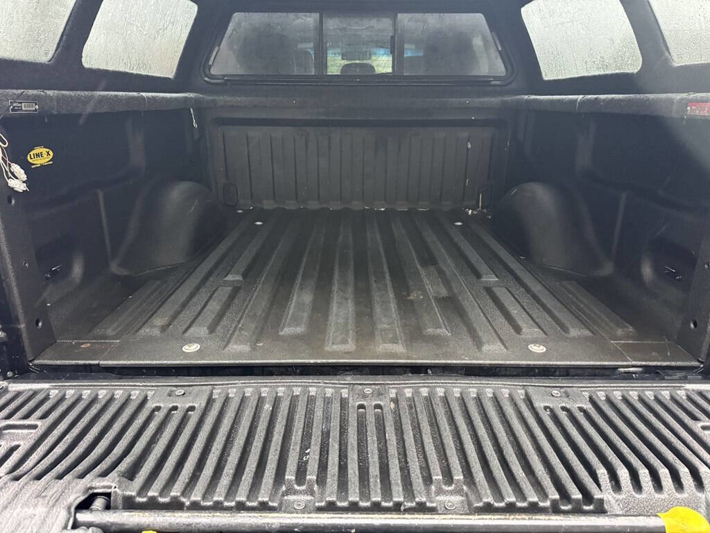 Used 2013 Ford F150 Lariat w/ Luxury Equipment Group image 27