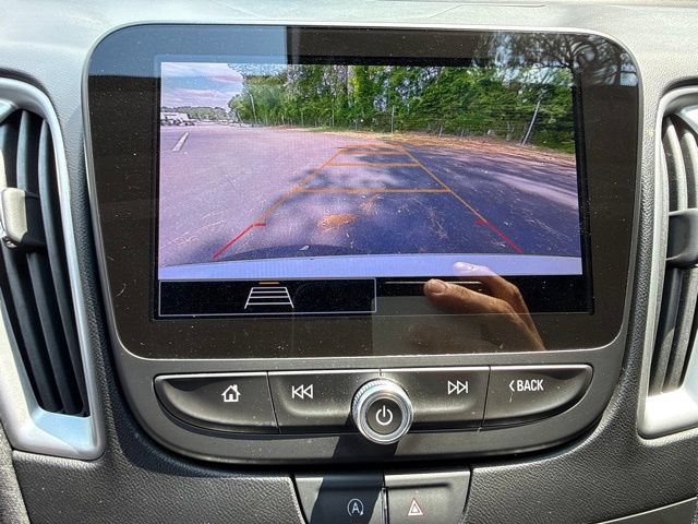 Used 2024 Chevrolet Malibu LT FWD image 17