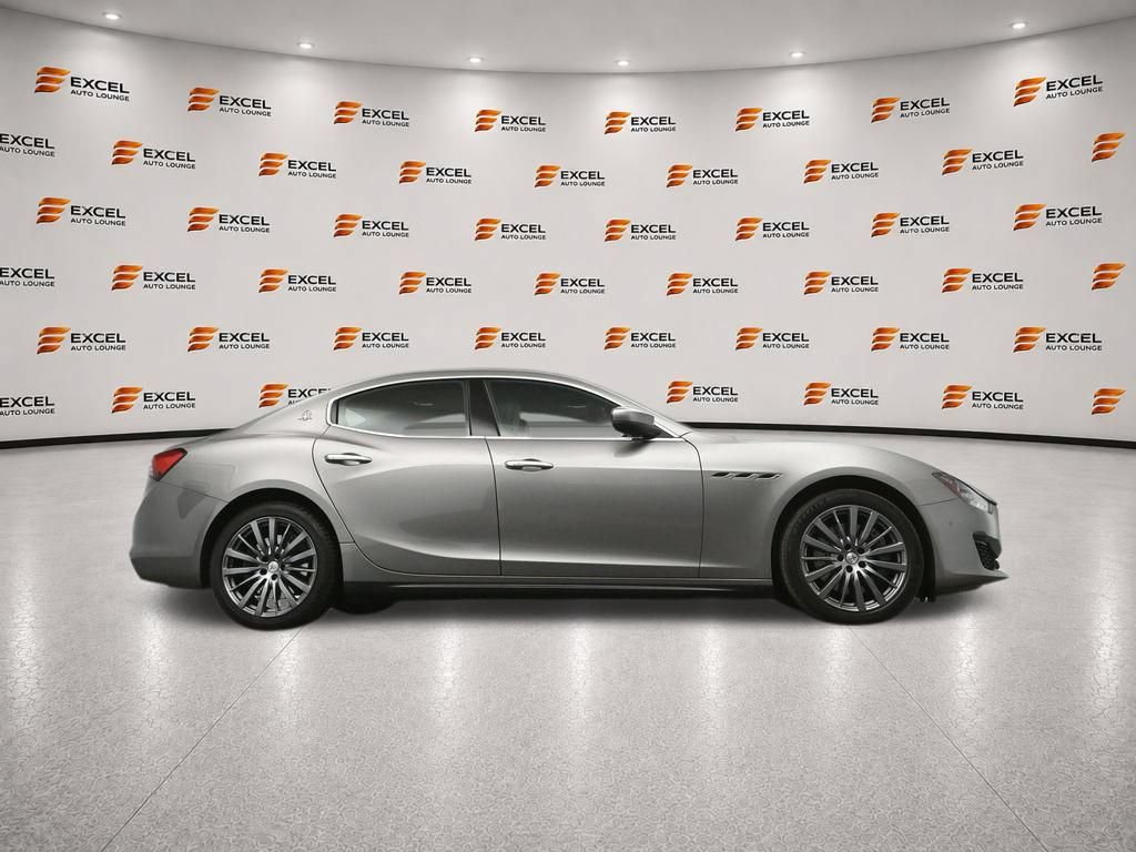 Used 2021 Maserati Ghibli S RWD image 46