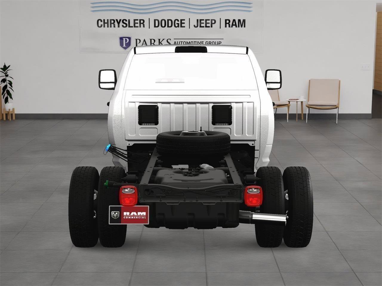 New 2024 RAM 3500 Tradesman w/ Chrome Appearance Group image 11