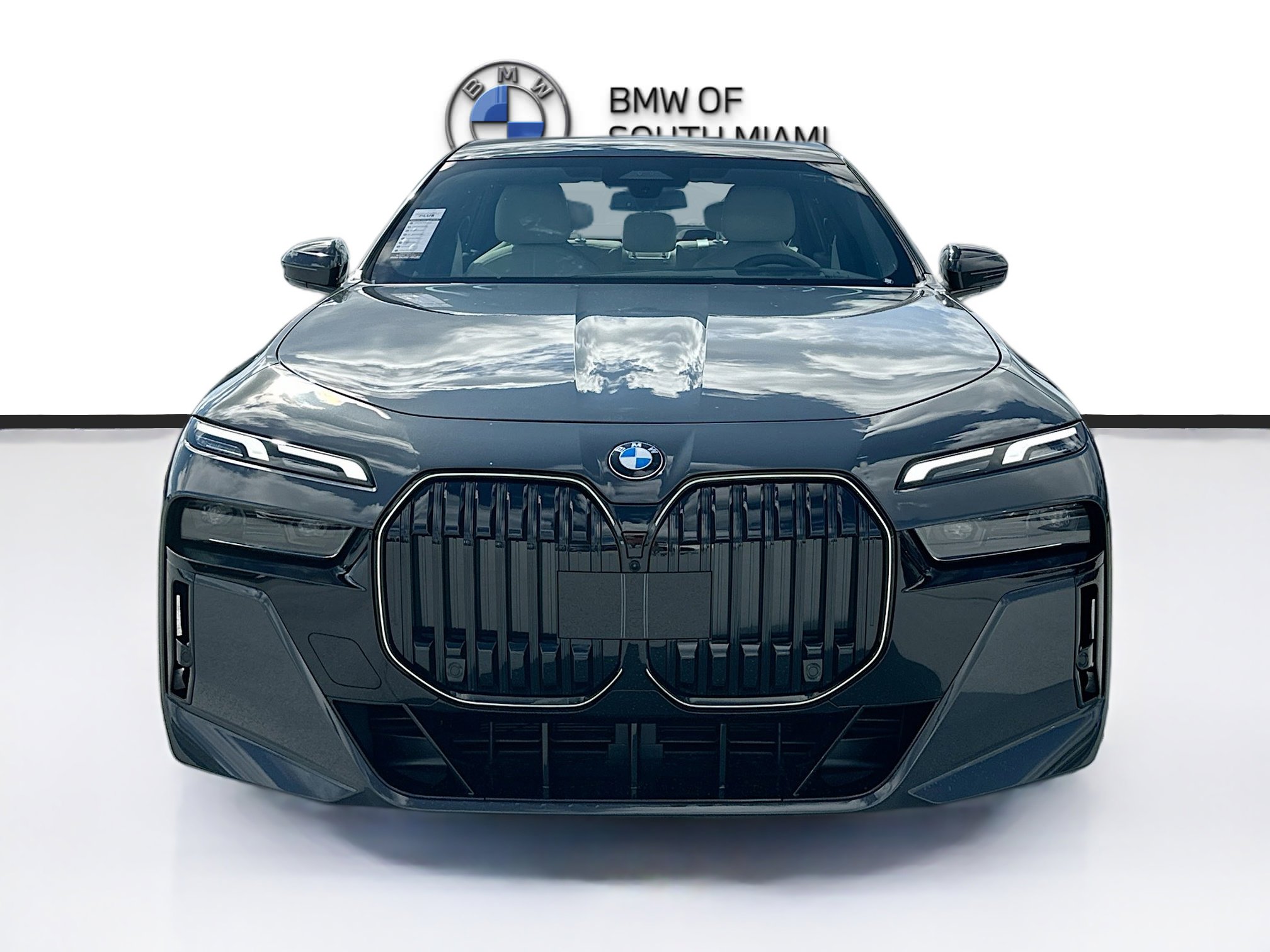 New 2026 BMW 740i w/ Premium Package image 2