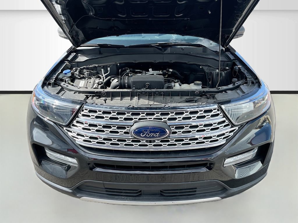 Used 2022 Ford Explorer XLT w/ Equipment Group 202A image 34