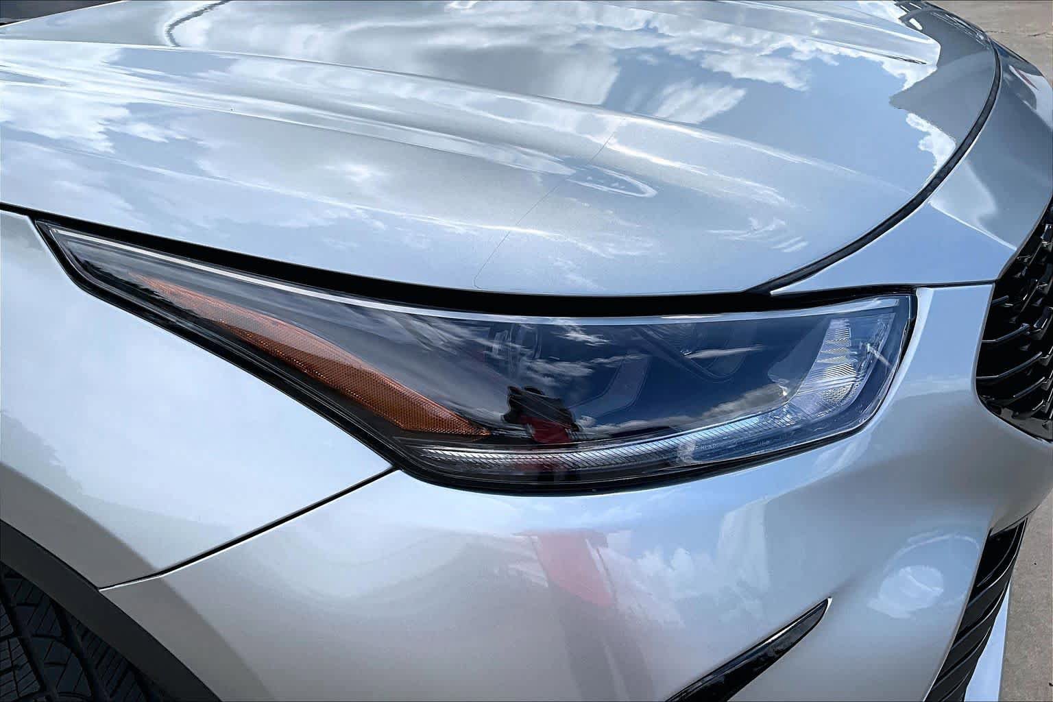 Used 2023 Toyota Highlander XSE FWD image 28