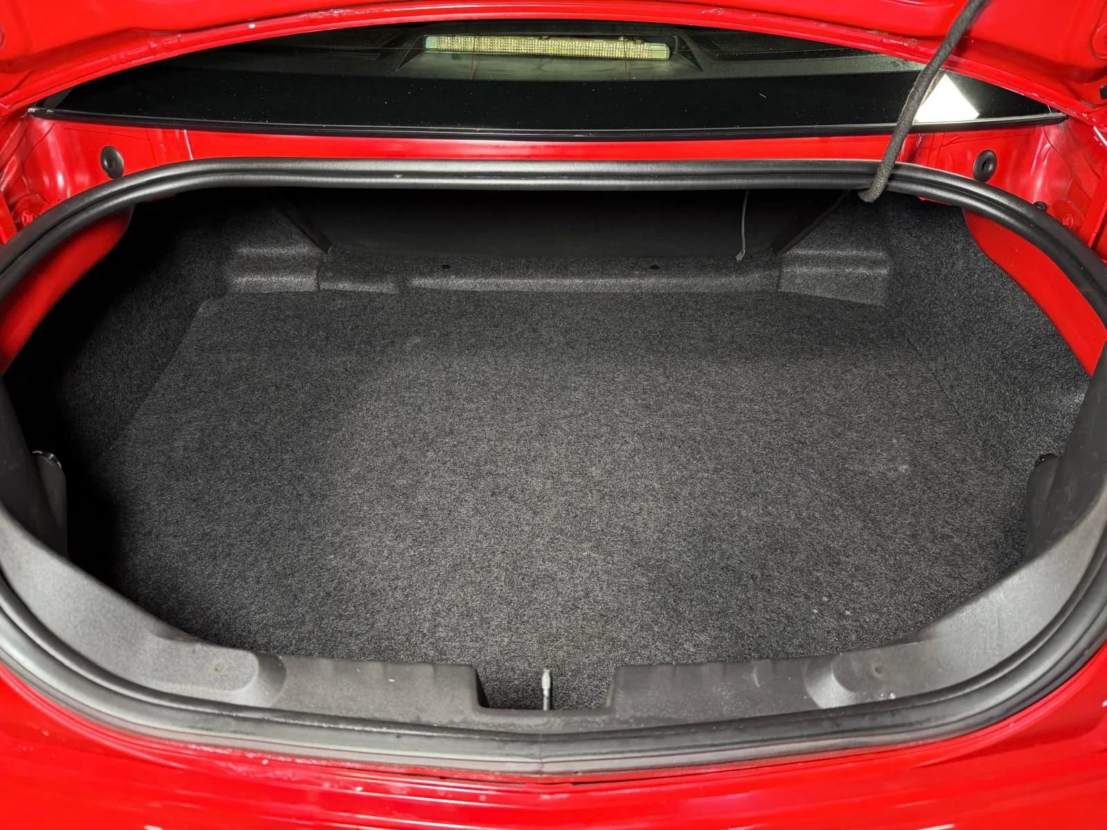 Used 2011 Chevrolet Camaro SS RWD image 14